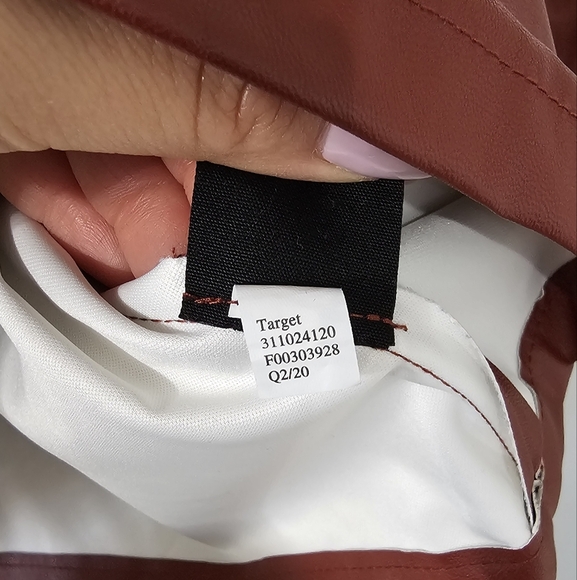 New Women's Faux Leather Balloon 3/4 Sleeve Blouse - Who What Wear  - Picture 6 of 7